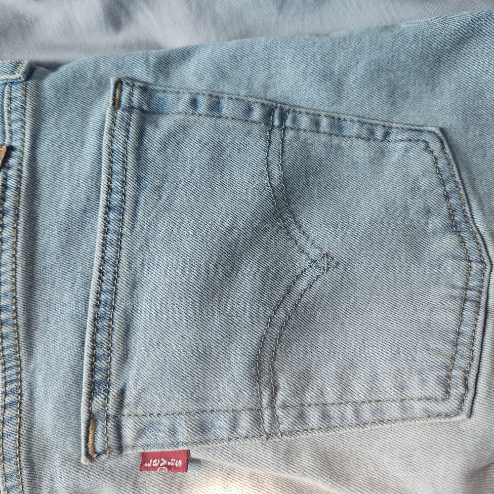 Levi's Light Blue Denim Jeans